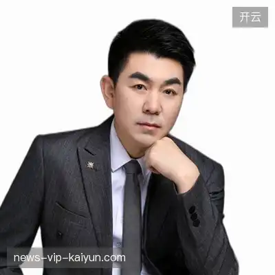 李欣
